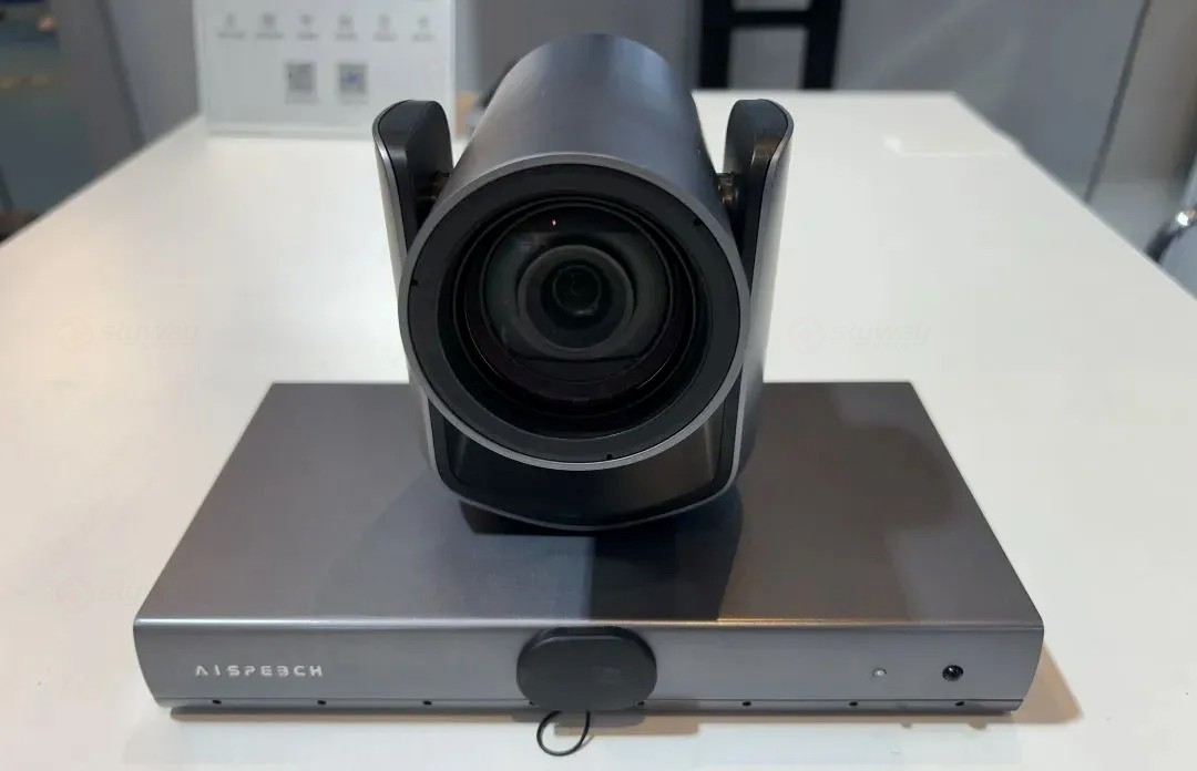思必驰C60 AI双目追踪摄像头